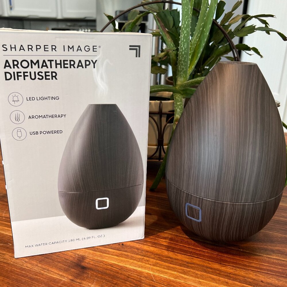 SALE!  Sharper Image Aromatherapy Misting Diffuser